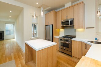 972 Dolores St in San Francisco, CA - Building Photo - Building Photo