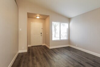 15746 W Young St in Surprise, AZ - Building Photo - Building Photo