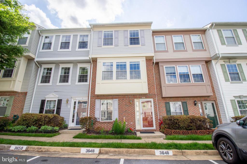 3646 Crosswater Ct in Woodbridge, VA - Building Photo