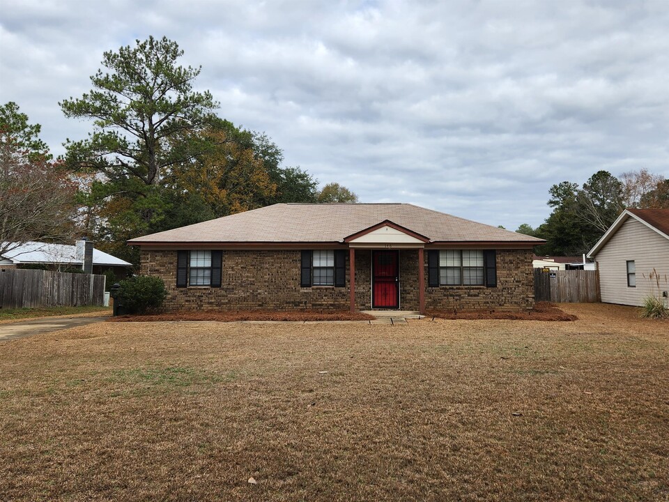 146 Glendale Rd in Leesburg, GA - Building Photo