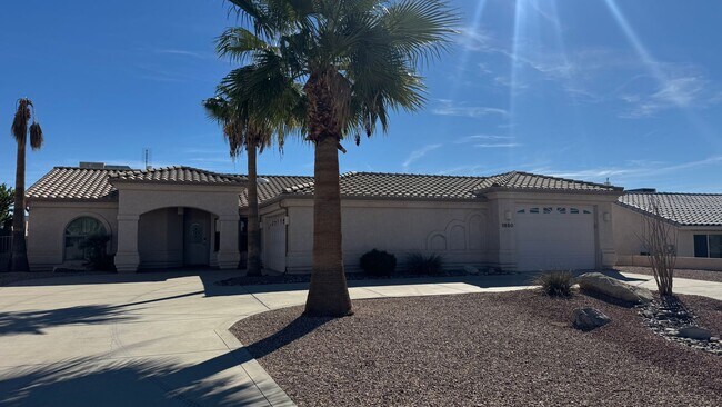 1850 Kirk Dr in Lake Havasu City, AZ - Building Photo - Building Photo