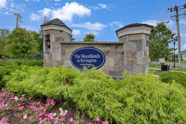 8 Brentwood Cir