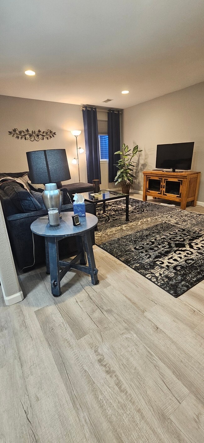 1904 S Carr St in Lakewood, CO - Building Photo - Building Photo