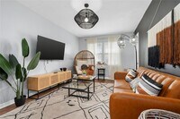 2409 Bastrop St photo'