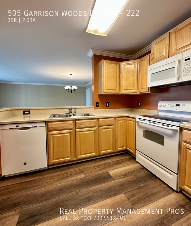 505 Garrison Woods Dr in Stafford, VA - Building Photo - Building Photo