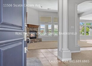 11506 Silver Crown Ave in Bakersfield, CA - Building Photo - Building Photo