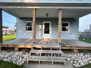 213 S Hubbard St in Horicon, WI - Building Photo - Building Photo