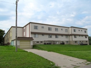 West View Terrace Apartments in West Point, NE - Building Photo