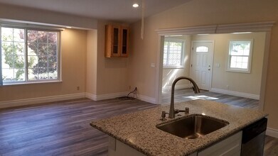 2117 Stewart Ave in Walnut Creek, CA - Building Photo - Building Photo