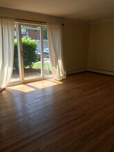 1221 Island Dr in Ann Arbor, MI - Building Photo - Building Photo