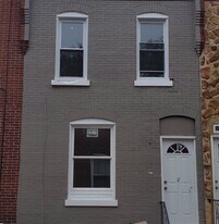 5424 Sharswood St in Philadelphia, PA - Building Photo