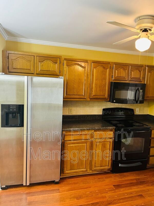 121 Planetree Ln in Cary, NC - Building Photo - Building Photo