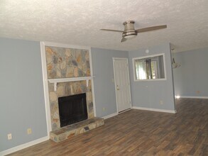 628 Prestige Blvd in Fayetteville, NC - Building Photo - Building Photo