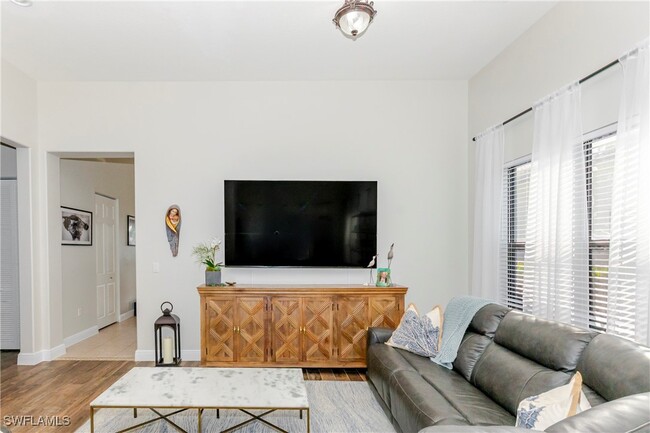 property at 5104 Salerno St