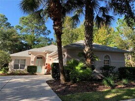 38 Shinnecock Dr in Palm Coast, FL - Building Photo