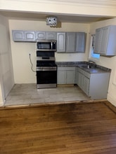 72 N Munn Ave, Unit 1 in East Orange, NJ - Building Photo - Building Photo