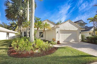 1923 Harbor View Cir in Weston, FL - Building Photo