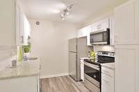 Country Club Apartments in Mooresville, NC - Foto de edificio - Interior Photo