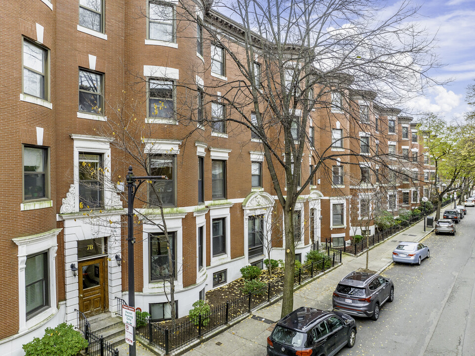 78-108 Gainsborough St in Boston, MA - Foto de edificio