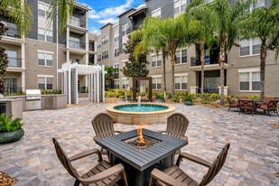 The Vintage Lofts at West End in Tampa, FL - Building Photo - Building Photo