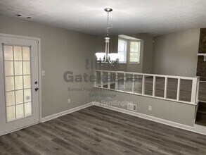 7345 Chaucer Ct in Riverdale, GA - Building Photo - Building Photo