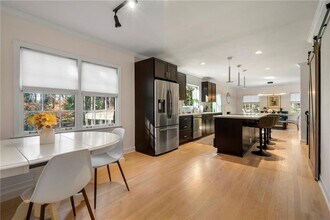 4116 Wieuca Rd NE in Atlanta, GA - Building Photo - Building Photo