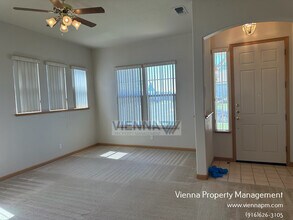 207 Jansen Ct in Lincoln, CA - Building Photo - Building Photo