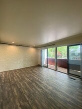 255 E Nittany Ave in State College, PA - Building Photo - Building Photo