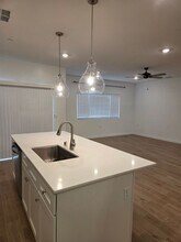 470 University Dr in Lemoore, CA - Building Photo - Building Photo