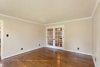 6 Kirby Ct in Poquoson, VA - Building Photo - Building Photo