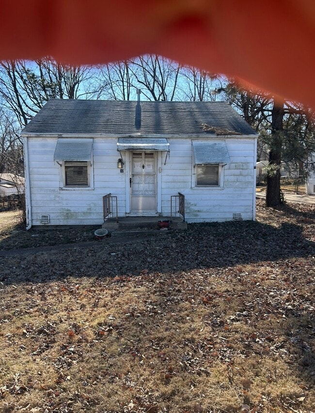 property at 32 Connolly Dr