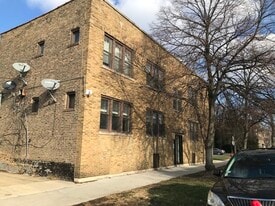 3234 W Grace St in Chicago, IL - Building Photo