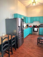 401 E Jefferson St in Saint Paul, IN - Building Photo - Building Photo