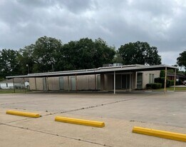 1113 Lawrence St in Rosenberg, TX - Building Photo