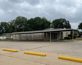 1113 Lawrence St in Rosenberg, TX - Building Photo - Building Photo