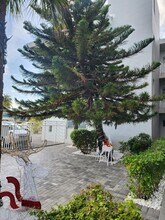 2101 Normandy Dr in Miami Beach, FL - Foto de edificio - Building Photo