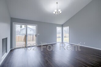 12129 Wirt St in Omaha, NE - Building Photo - Building Photo