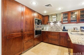 223 Saratoga Rd in Honolulu, HI - Foto de edificio - Building Photo