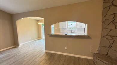 3303 Glen Spring Dr in Houston, TX - Building Photo - Building Photo