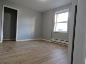 768B State St in Perth Amboy, NJ - Building Photo - Building Photo