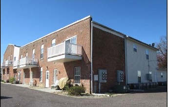 503-505 Park St in Waterloo, IL - Foto de edificio - Building Photo