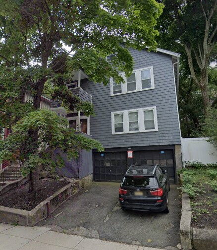 120 Hillside St, Unit 2