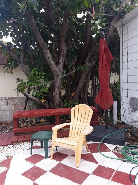 1909 Pierce St in Hollywood, FL - Building Photo