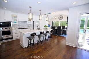 1736 Bayport Way in Newport Beach, CA - Building Photo