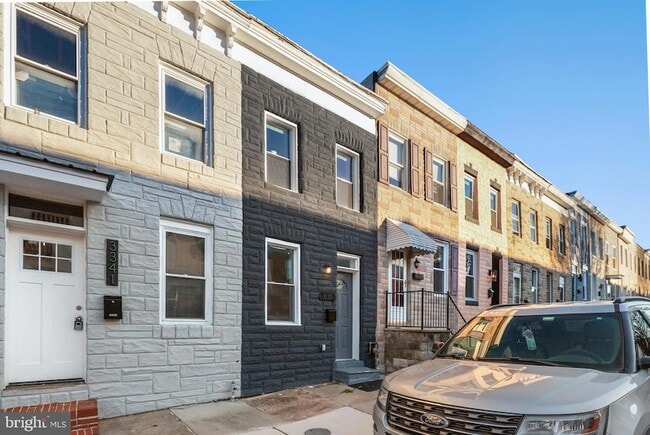 property at 3339 Paine St