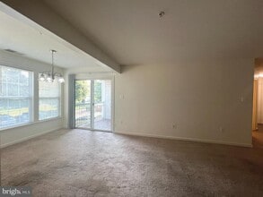 7532 Coxton Ct in Alexandria, VA - Building Photo - Building Photo