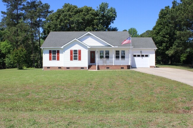 property at 80 Senter Farm Ct