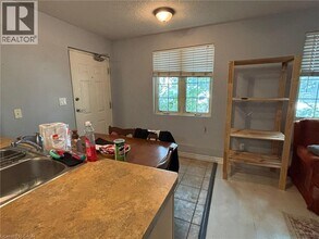 124 King St N in Waterloo, ON - Building Photo - Building Photo