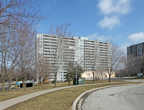 Woburn Tower in Toronto, ON - Building Photo - Building Photo