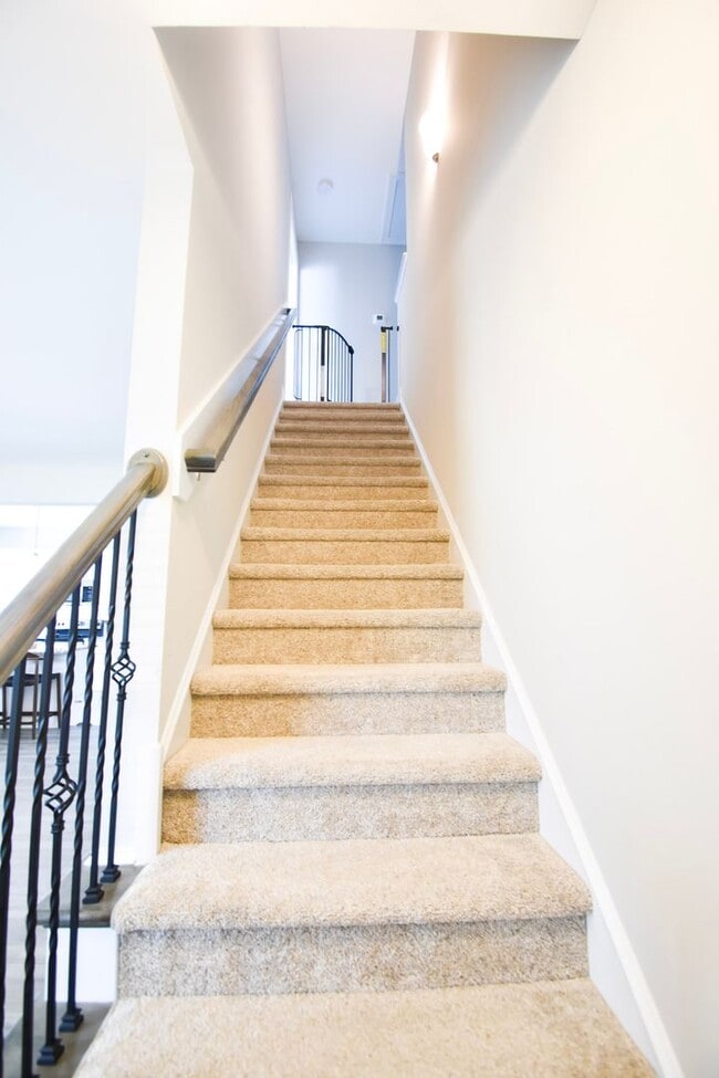 517 Rempstone Ln in Fayetteville, NC - Foto de edificio - Building Photo